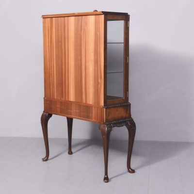 Georgian-Style Burr Walnut Glazed Display Cabinet on A Carved Stand - Image 11