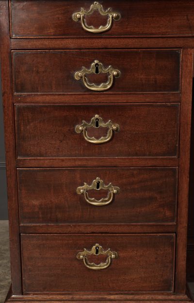 George III Cuban Mahogany Kneehole Desk - Image 11