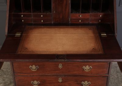 Georgian Mahogany Bureau Bookcase - Image 3