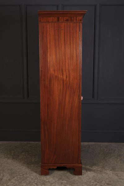 Georgian Mahogany Wardrobe - Image 9