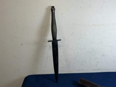 COMMANDO 2nd PATERN FAIRBANKS DAGGER & SCABBARD - Image 13