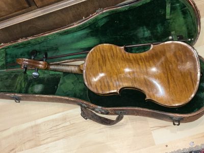 Violin &  Alligator Skin Case & Violins Bow - Image 7