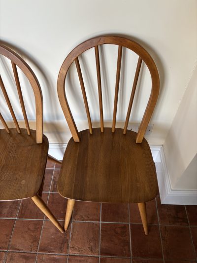 Mid Century Set of 4 Ercol Windsor Dining Chairs - Image 7