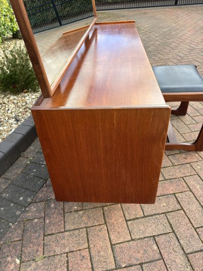 William Lawrence Dressing Table and Stool - Image 2