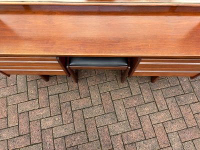 William Lawrence Dressing Table and Stool - Image 8