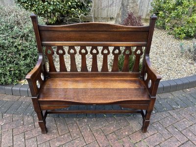 Shapland & Petter Arts & Crafts Oak Hall Settle - Image 6