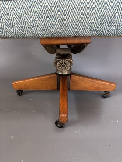 1940s Hillcrest Swivel Desk Chair - Image 3