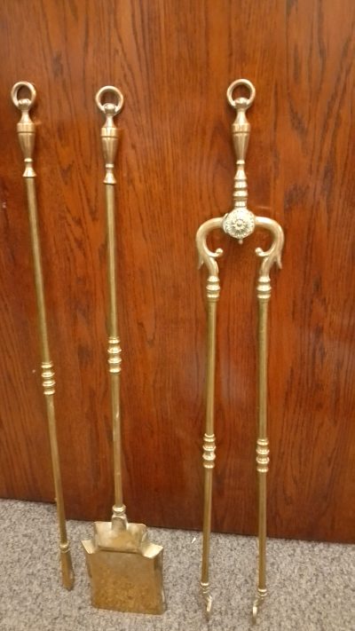 Good Antique Victorian Set of 3 Brass Fire Irons - Image 2