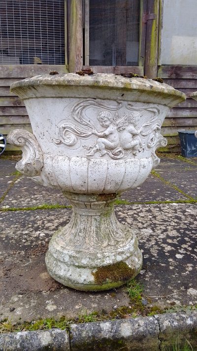 Good 1920's Pair of Garden Urns - Image 7