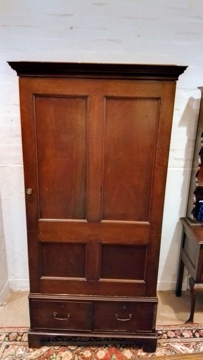 Small Antique Single Door Wardrobe - Image 4