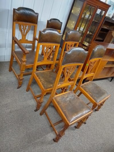 Arts & Crafts Set of 6 Dining Chairs - Image 3