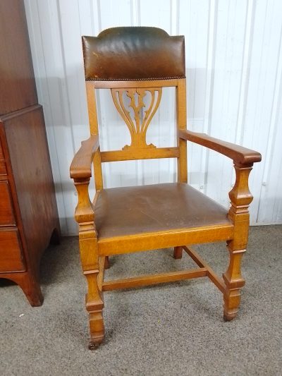 Arts & Crafts Set of 6 Dining Chairs - Image 7