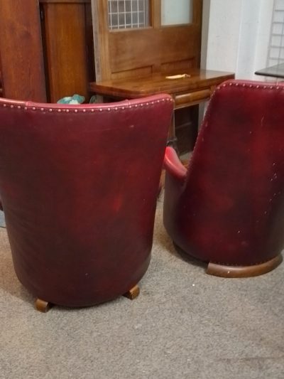 Art Deco 1930's Pair of Leather Armchairs - Image 5