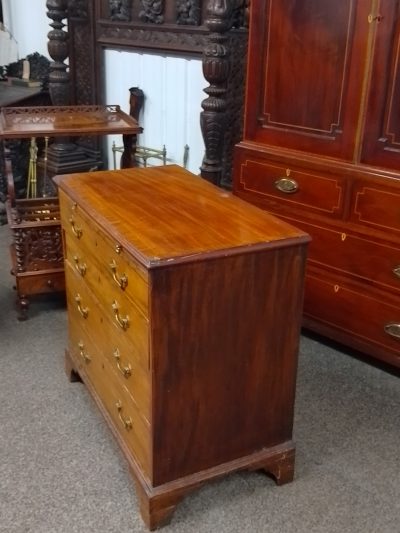 Small Antique Georgian Chest of Drawers - Image 2