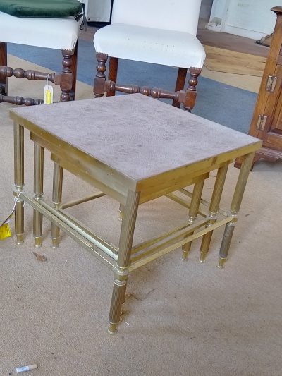 Good Antique 1930's Brass Nest of Tables - Image 9