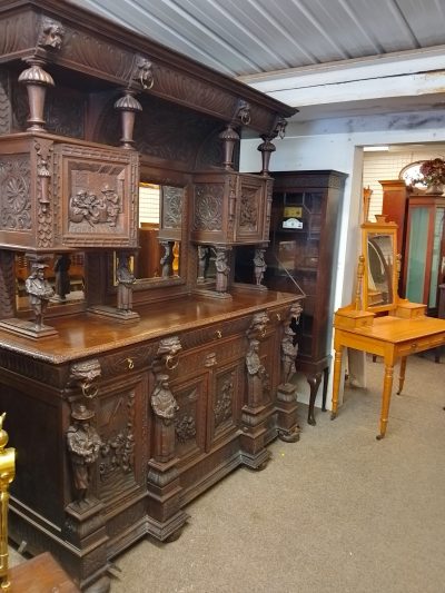 Large Antique Carved Oak Mirror Back Sideboard - Image 3