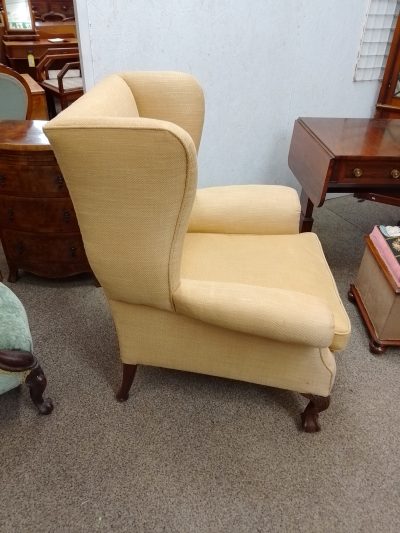 Good Antique Wing Armchair - Image 3