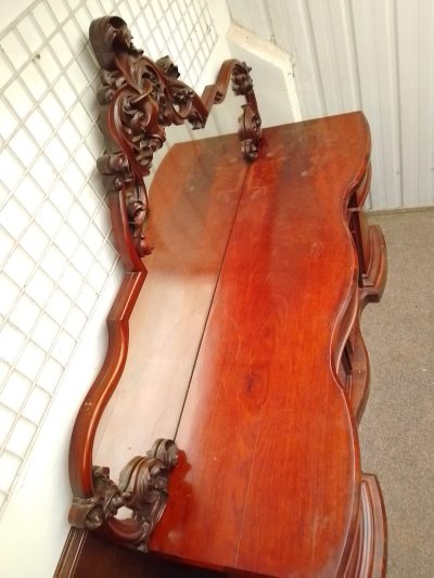 Good Antique Victorian Serpentine Sideboard - Image 9