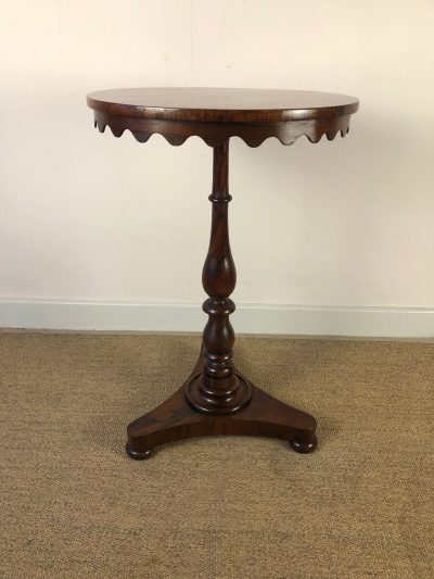 A Good Victorian Rosewood Pedestal Table, Lamp Table, End Table, Occasional Table C.1860 - Image 8