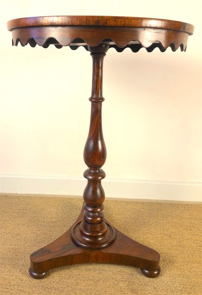 A Good Victorian Rosewood Pedestal Table, Lamp Table, End Table, Occasional Table C.1860 - Image 3