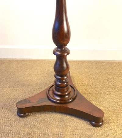 A Good Victorian Rosewood Pedestal Table, Lamp Table, End Table, Occasional Table C.1860 - Image 5