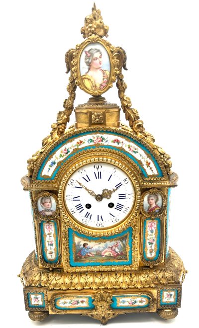 Stunning French Victorian Sevres ormolu 8 day mantel Clock – CA 1850 - Image 17