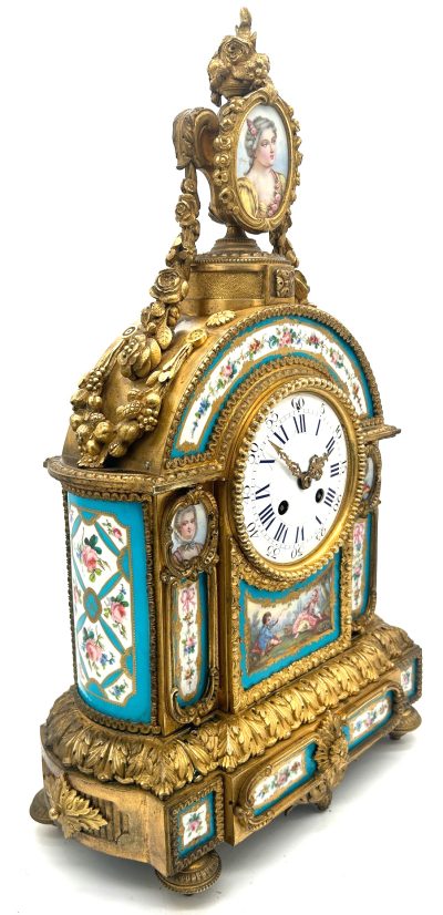 Stunning French Victorian Sevres ormolu 8 day mantel Clock – CA 1850 - Image 6