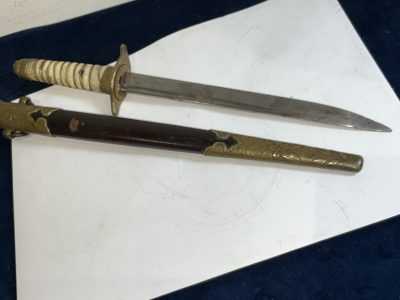 JAPANESE NAVAL OFFICERS DIRK & SCABBARD 2WW - Image 15