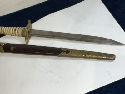 JAPANESE NAVAL OFFICERS DIRK & SCABBARD 2WW - Image 17