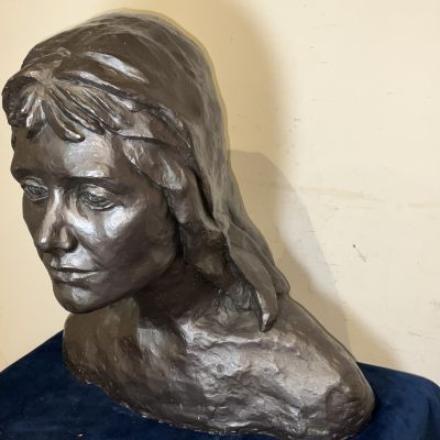 WOMAN’S BUST ART FORM FORTIES ERA - Image 6