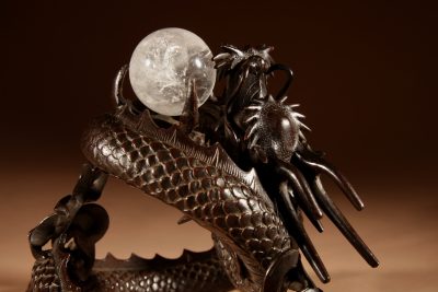 Interesting Large Japanese Bronze dragon And Rock Cristal Sculpture Meiji Period 1868-1912.  - Image 11