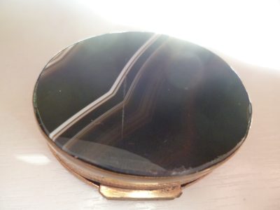 AGATE VICTORIAN BOX   4.5 BY 3.5 CM BY 1.5 DEEP - Image 3