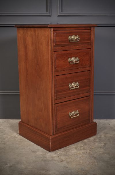 Pair of Late Victorian Walnut Bedside Chests - Image 5