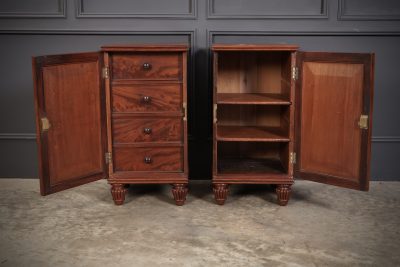 Pair of Regeny Mahogany Bedside Cabinets - Image 7