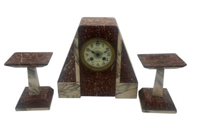 Fabulous French Art Deco red & white Marble Mantel Clock Set – ca1920 - Image 4